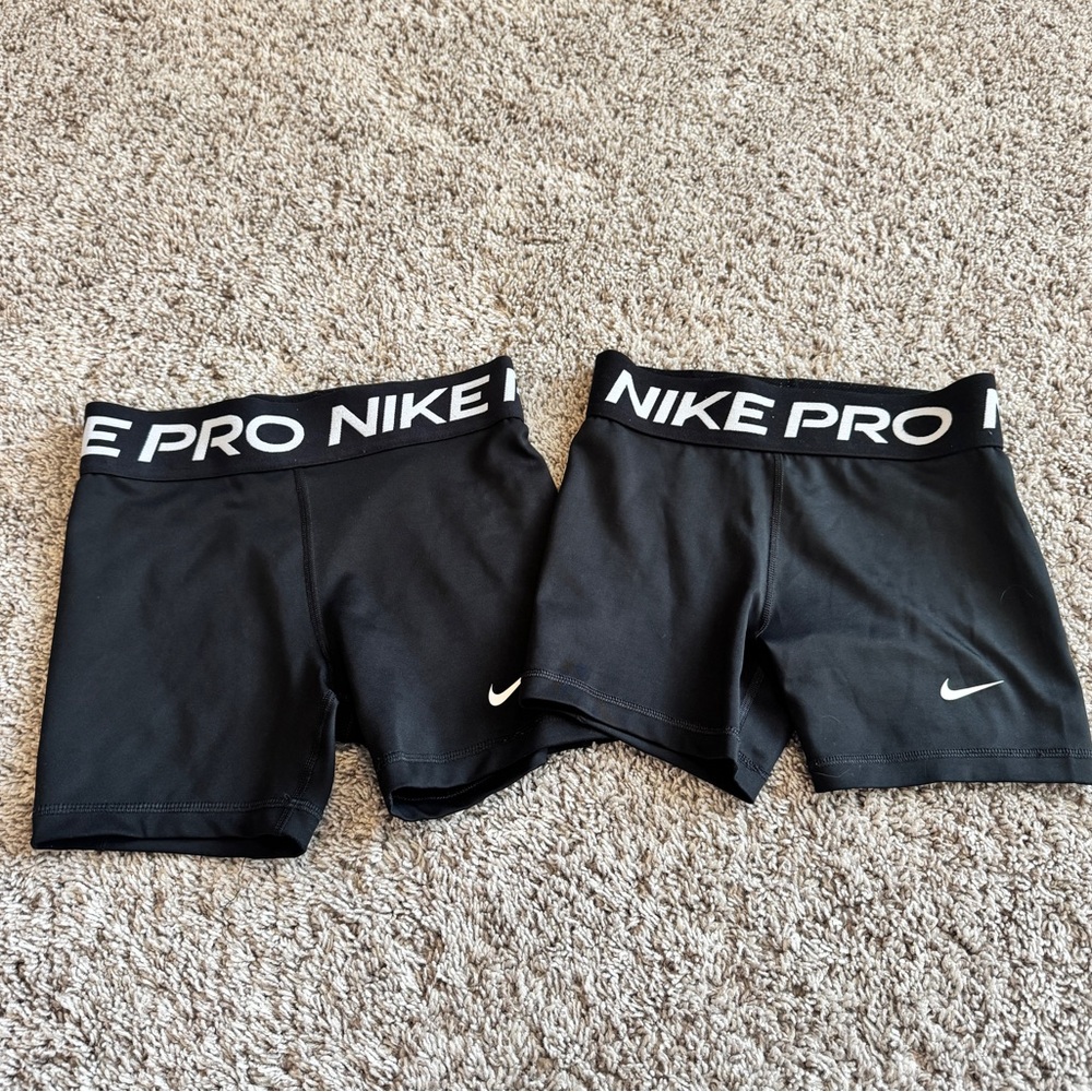 Girls Nike Pro Black Athletic Shorts
